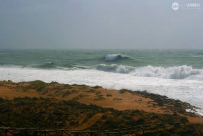 Imagen: Temporal Emma | Surf AHIERRO!