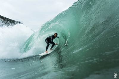 Imagen: jonferwavephoto | Surf AHIERRO!