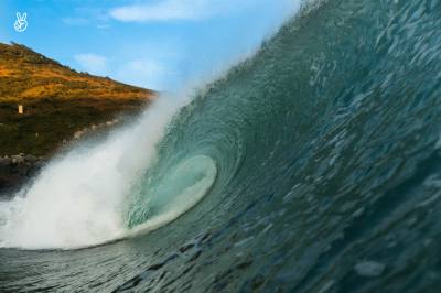 Imagen: jonferwavephoto | Surf AHIERRO!