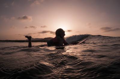Imagen: Bom Photography | Surf AHIERRO!