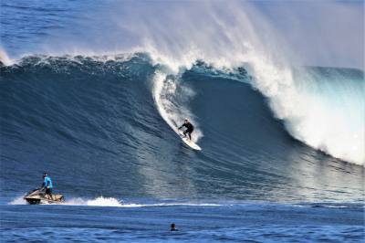 Imagen: Antón Carús | Surf AHIERRO!