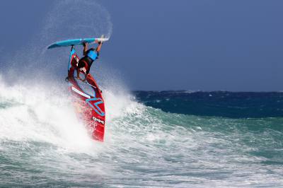 Imagen: Antón Carús | Surf AHIERRO!