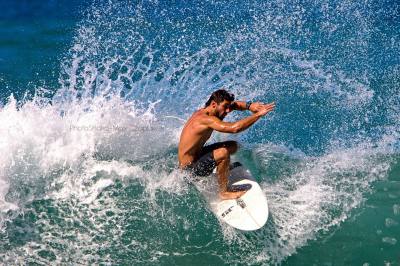 Imagen: Max PhotoShaka | Surf AHIERRO!