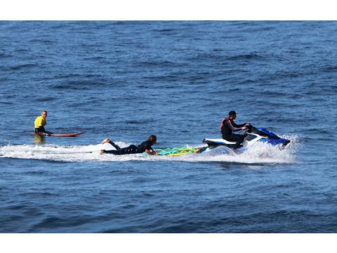  Olas grandes en Lanzarote - Surf AHIERRO!