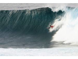 Imagen: Olas grandes en Lanzarote | Surf AHIERRO!