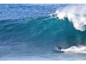 Imagen: Olas grandes en Lanzarote | Surf AHIERRO!