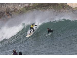 Imagen: Mundaka en Semana Santa | Surf AHIERRO!