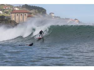 Imagen: Mundaka en Semana Santa | Surf AHIERRO!