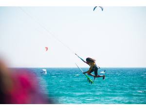 Imagen: Kitesurf  | Surf AHIERRO!