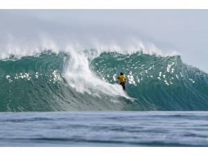 Imagen: Invierno en Puerto Rico | Surf AHIERRO!