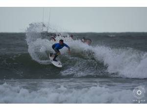 Imagen: T R A F A L G A R - The ShoreBreak | Surf AHIERRO!