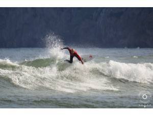 Imagen: T R A F A L G A R - The ShoreBreak | Surf AHIERRO!