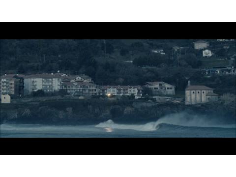  Año nuevo en Mundaka - Surf AHIERRO!